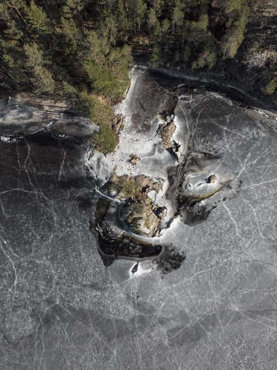 Drone photography over some ice cliffs