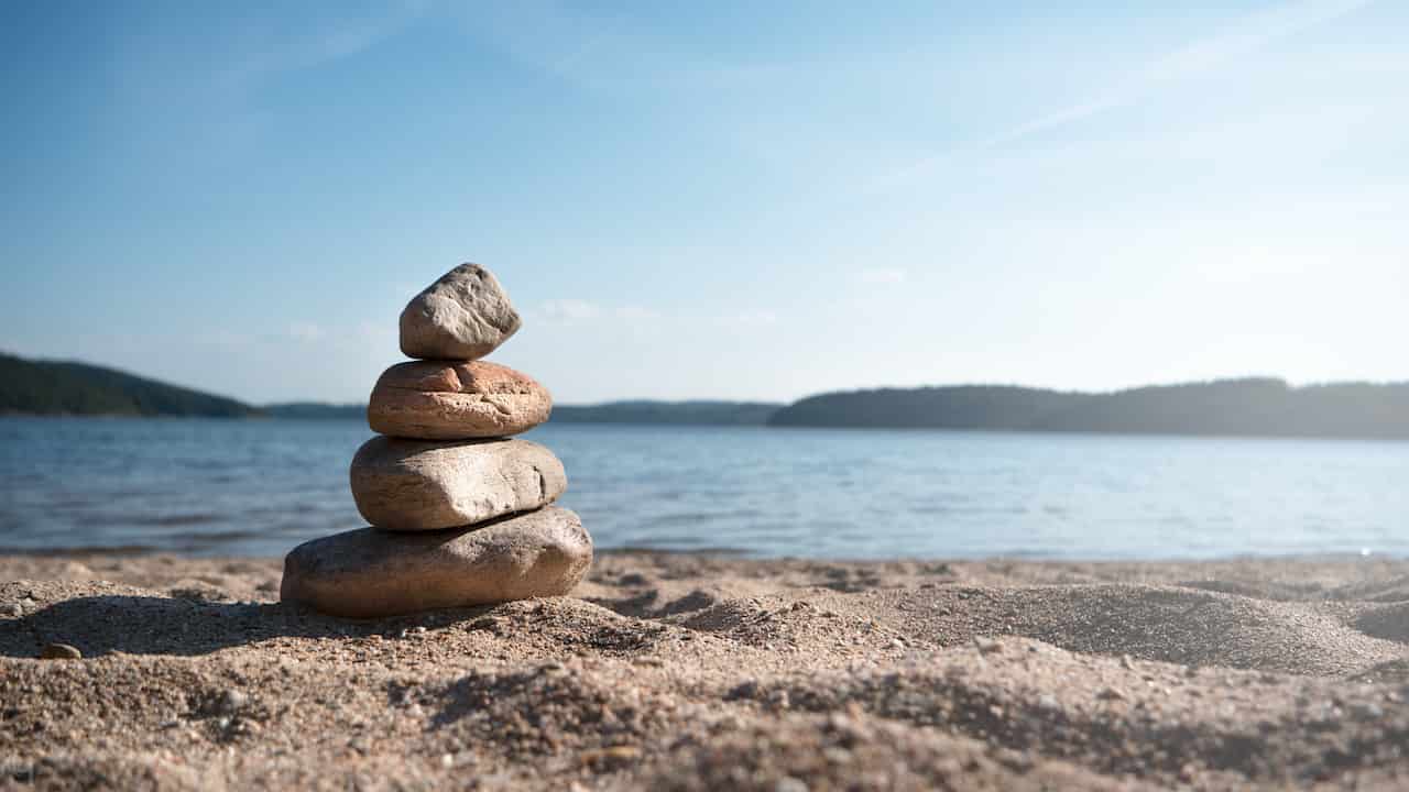 Four rocks stacked.