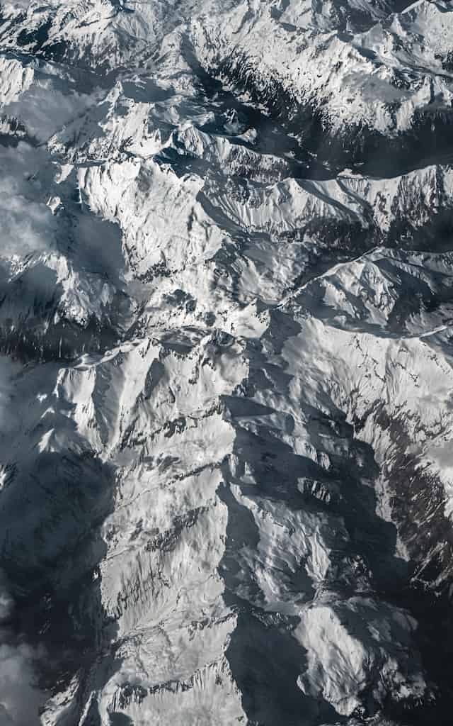 Aerial photography over the Alps: Alpern Spine, Flying from Trieste (Italy) to Stansted (England), 2024